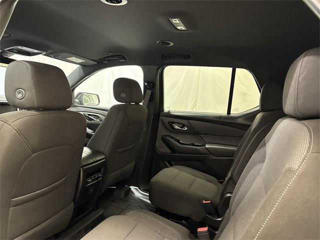 used 2023 Chevrolet Traverse car, priced at $28,130