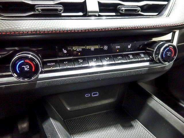 new 2026 Chevrolet Equinox car, priced at $31,895