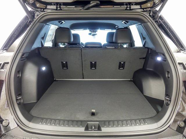 new 2026 Chevrolet Equinox car, priced at $31,895