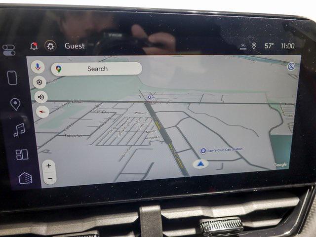 new 2026 Chevrolet Equinox car, priced at $31,895