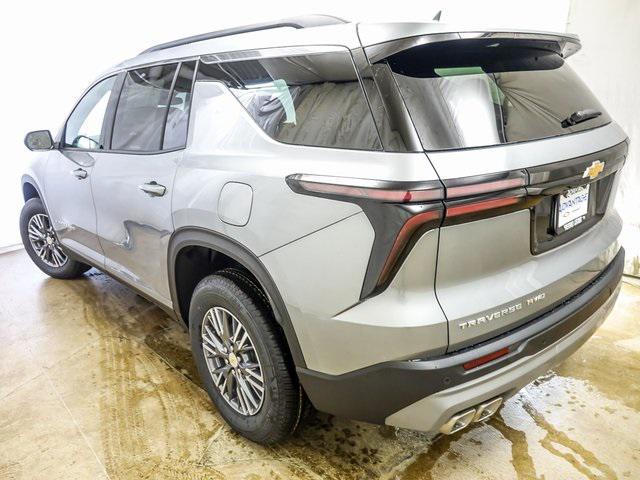 new 2026 Chevrolet Traverse car, priced at $38,995