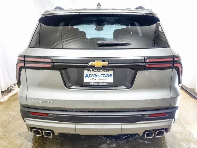 new 2026 Chevrolet Traverse car, priced at $40,895