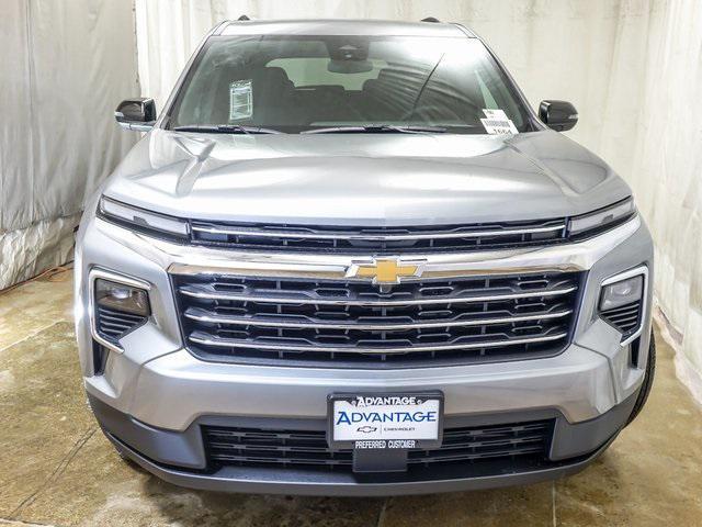 new 2026 Chevrolet Traverse car, priced at $40,895