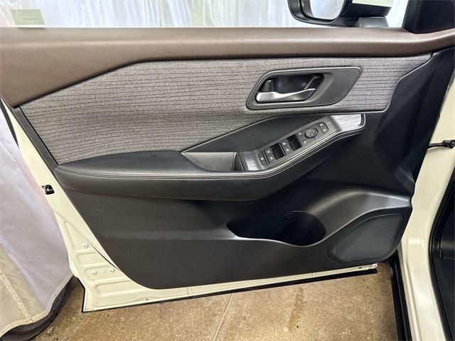 used 2023 Nissan Rogue car, priced at $17,679