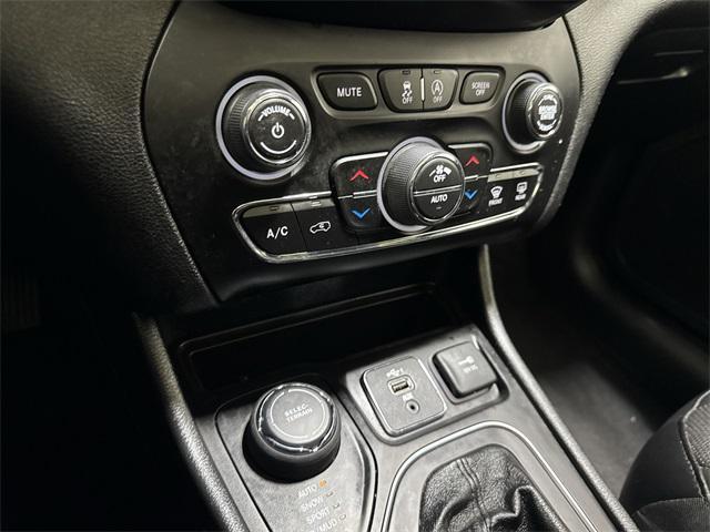 used 2021 Jeep Cherokee car, priced at $18,685