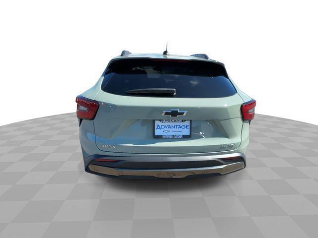 used 2025 Chevrolet Trax car, priced at $25,171