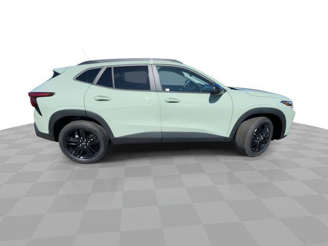 used 2025 Chevrolet Trax car, priced at $25,171