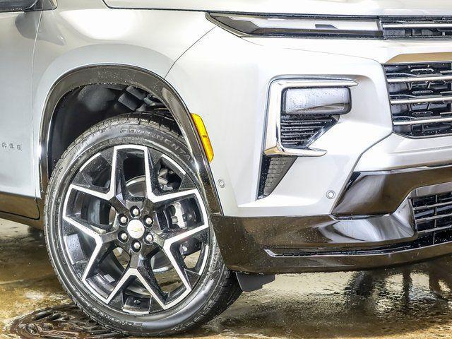 new 2026 Chevrolet Traverse car, priced at $55,395