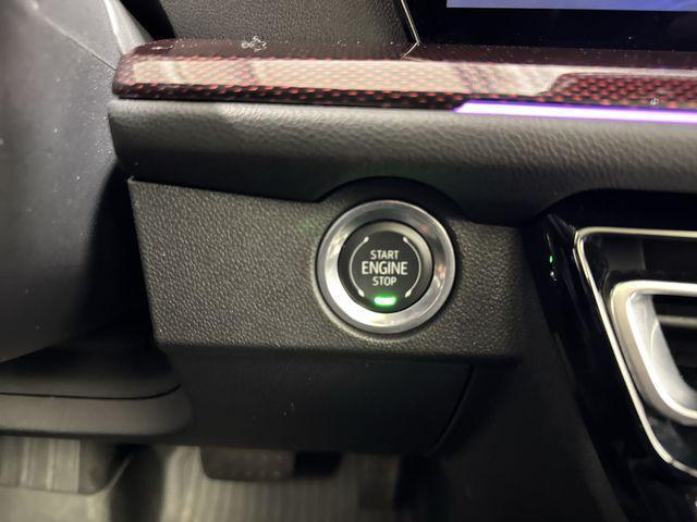 used 2024 Chevrolet Traverse car, priced at $49,171