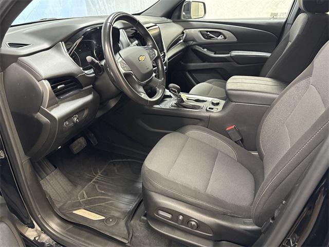 used 2022 Chevrolet Traverse car, priced at $28,332