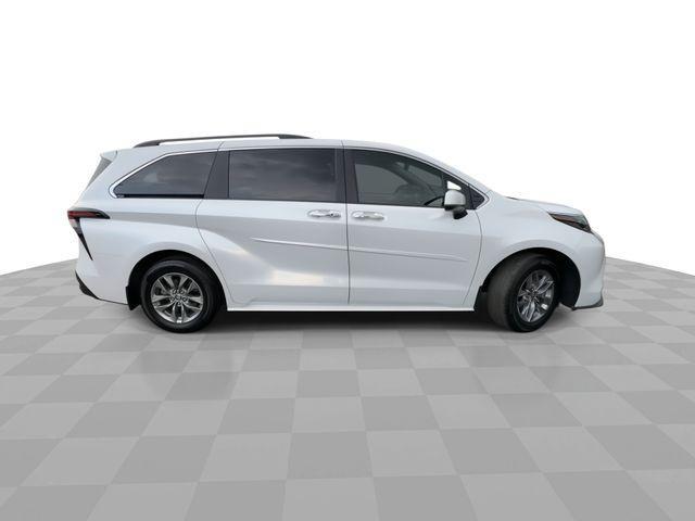 used 2025 Toyota Sienna car, priced at $48,971