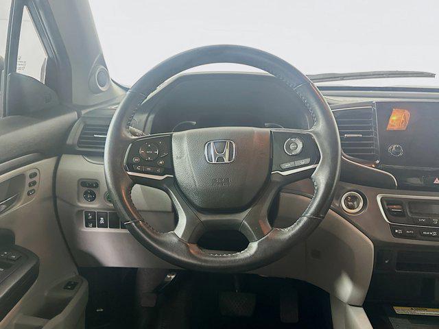 used 2022 Honda Pilot car, priced at $32,712