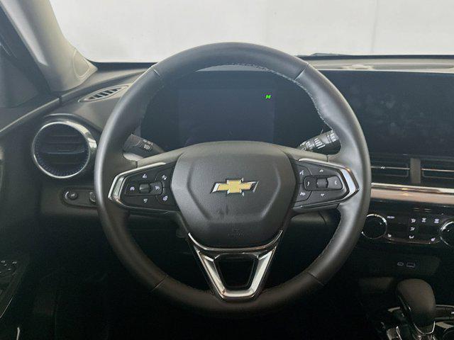 used 2025 Chevrolet Trax car, priced at $19,587
