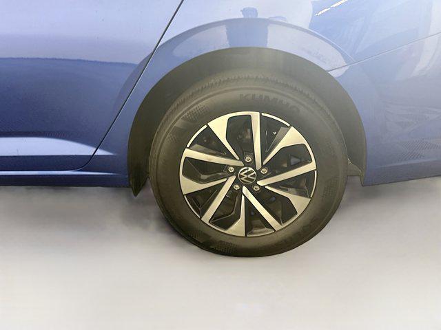 used 2024 Volkswagen Jetta car, priced at $15,997