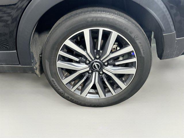 used 2024 Nissan Kicks car, priced at $16,496