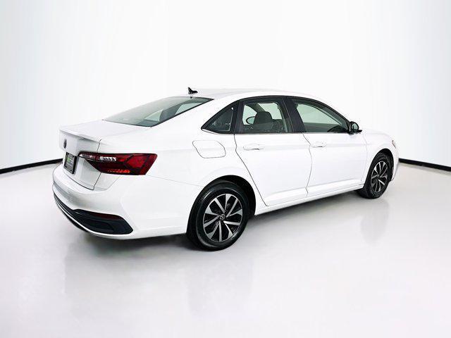 used 2024 Volkswagen Jetta car, priced at $15,987