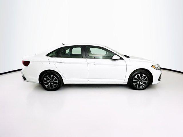 used 2024 Volkswagen Jetta car, priced at $15,987