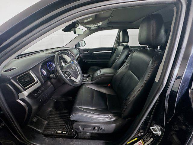 used 2019 Toyota Highlander car, priced at $20,487