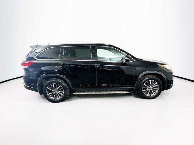 used 2019 Toyota Highlander car, priced at $20,487