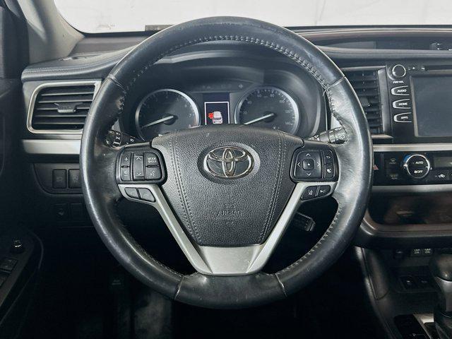 used 2019 Toyota Highlander car, priced at $20,487