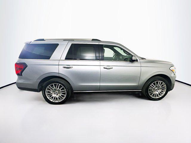used 2024 Ford Expedition car, priced at $40,987