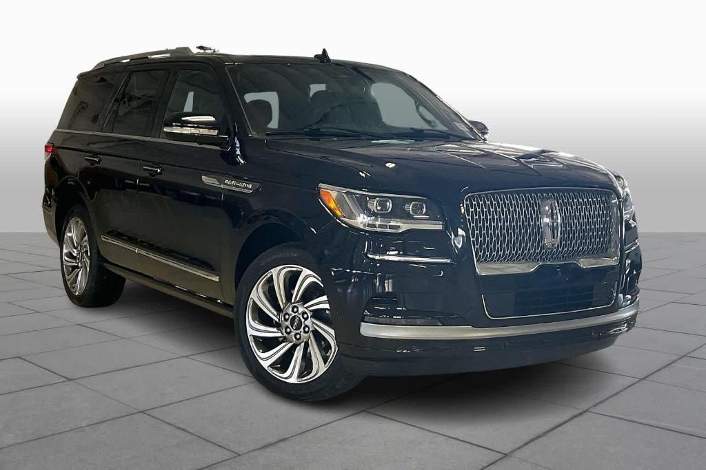 used 2024 Lincoln Navigator car, priced at $57,081