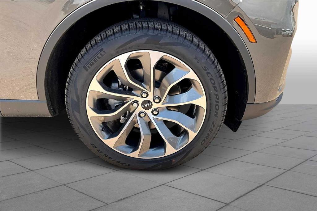 new 2025 Lincoln Aviator car, priced at $58,650