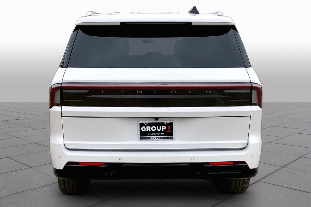 new 2026 Lincoln Navigator L car, priced at $109,615