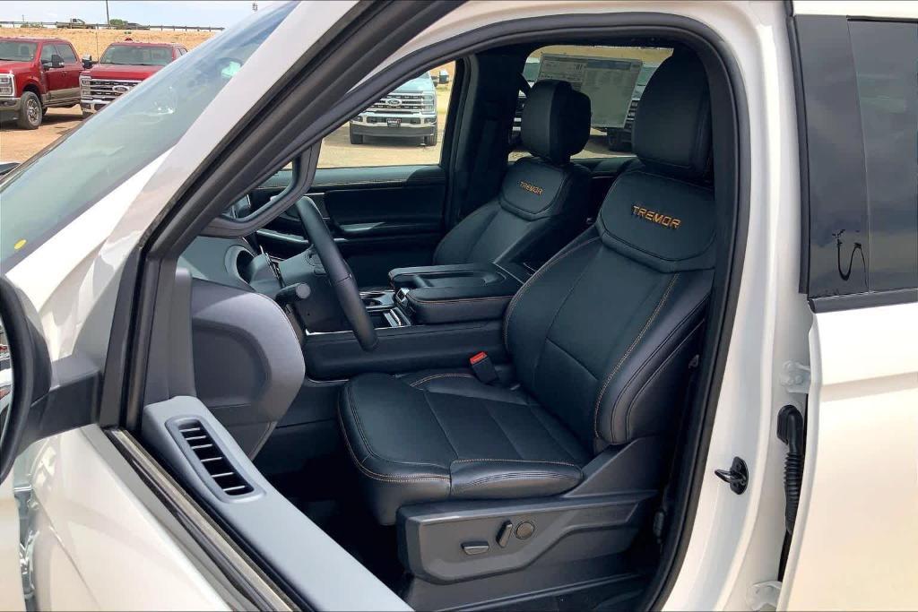 new 2026 Ford Expedition car, priced at $85,715