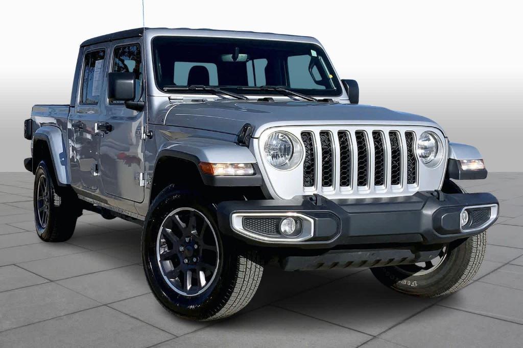 used 2023 Jeep Gladiator car, priced at $28,347