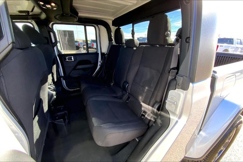 used 2023 Jeep Gladiator car, priced at $28,347