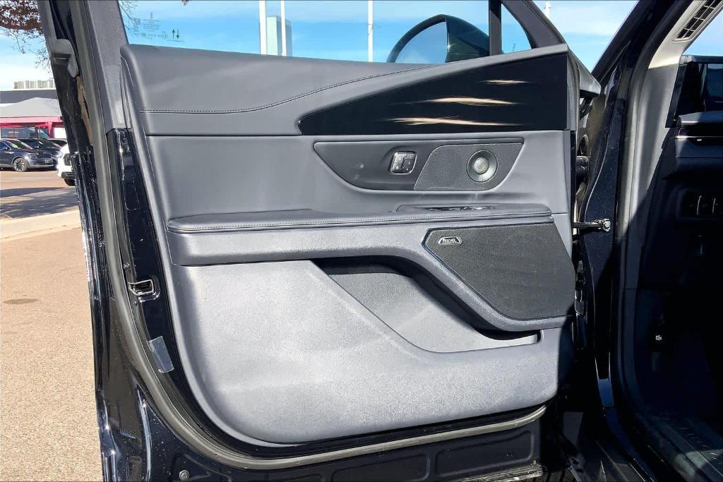 new 2026 Lincoln Nautilus car, priced at $58,090