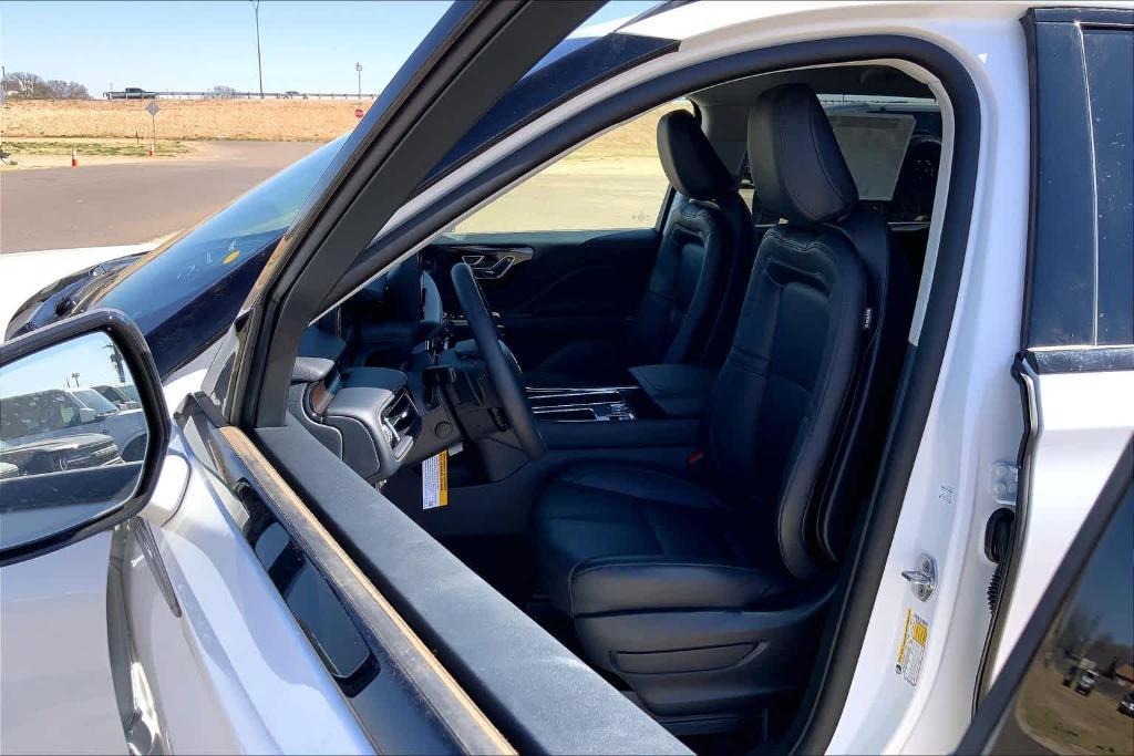 new 2026 Lincoln Aviator car, priced at $67,815