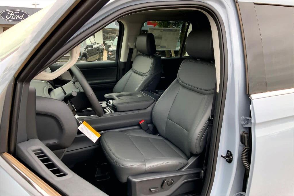 new 2026 Ford Expedition car, priced at $70,345