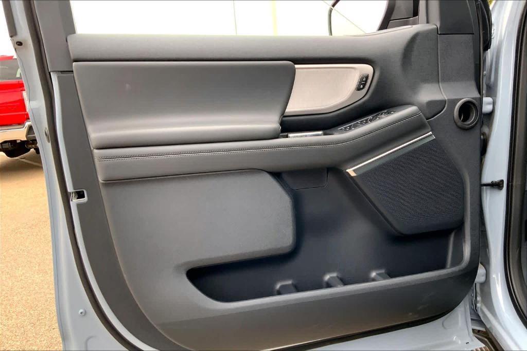 new 2026 Ford Expedition car, priced at $70,345