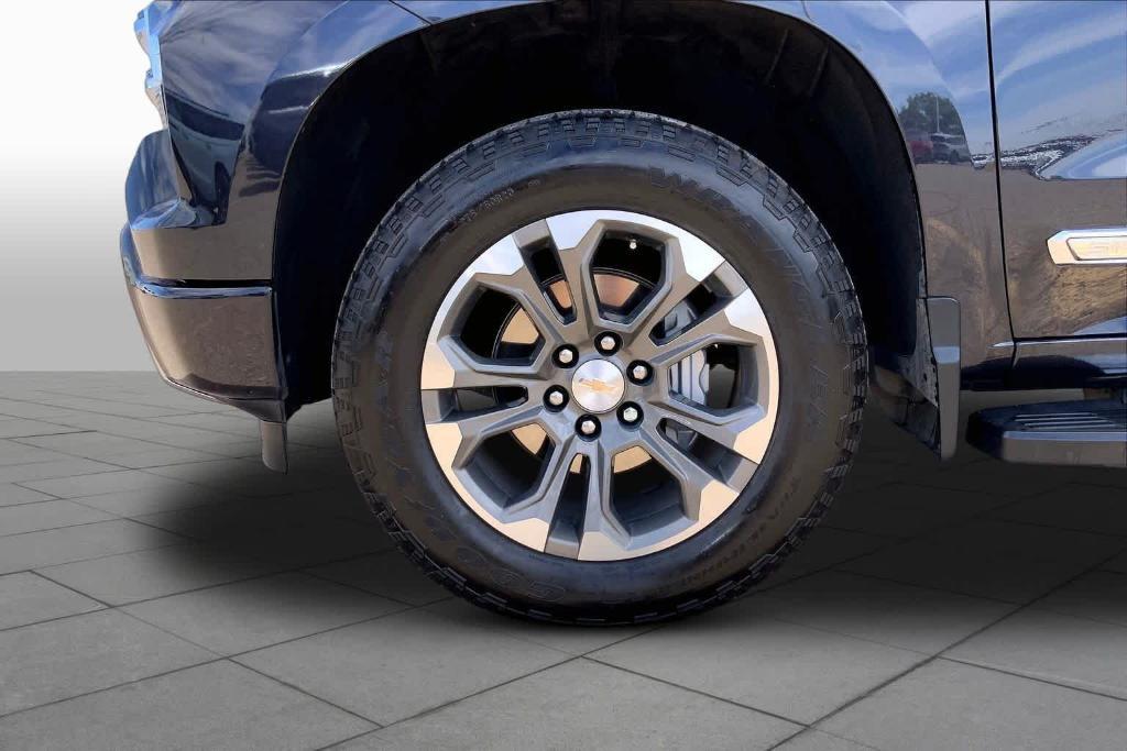used 2024 Chevrolet Silverado 1500 car, priced at $52,865