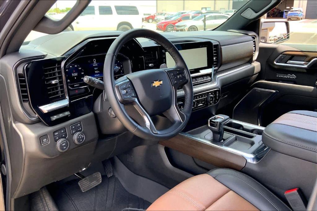 used 2024 Chevrolet Silverado 1500 car, priced at $52,865