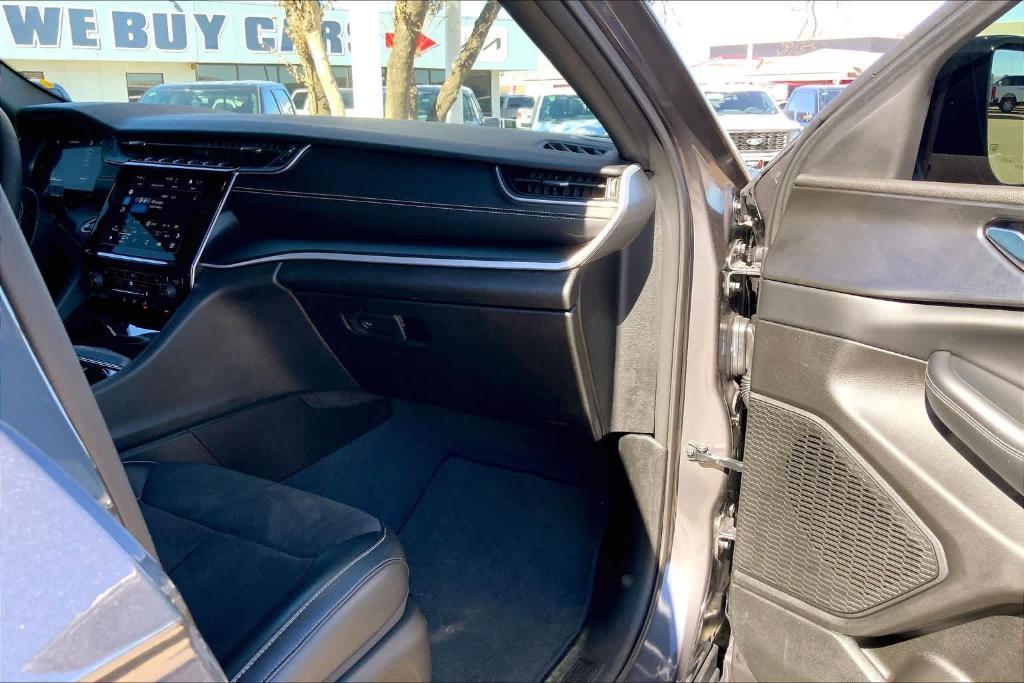 used 2023 Jeep Grand Cherokee car, priced at $27,975