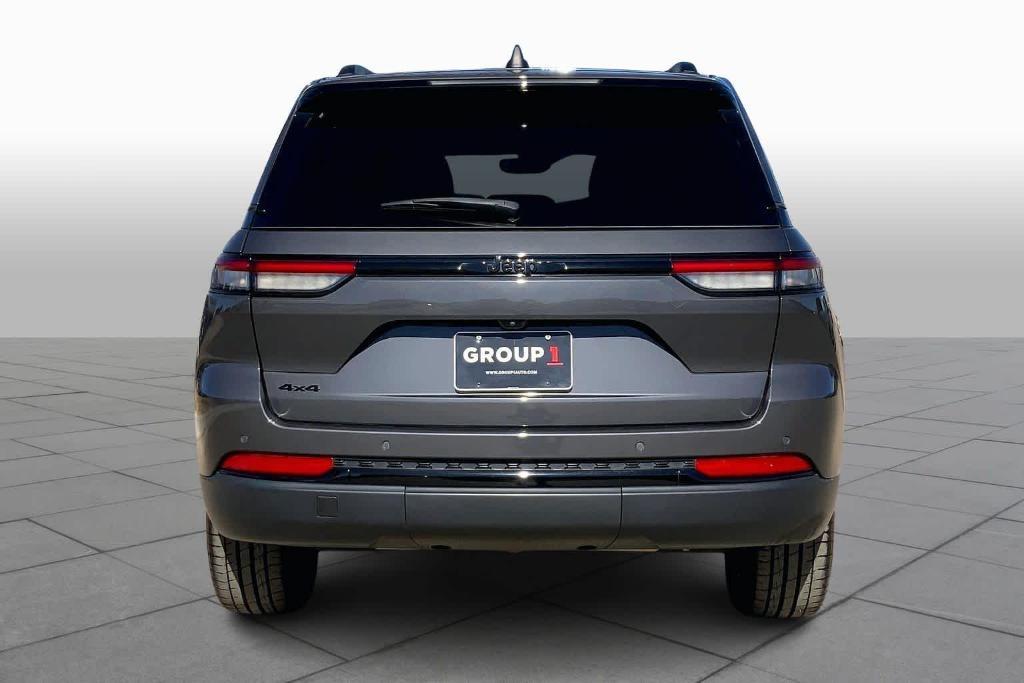 used 2023 Jeep Grand Cherokee car, priced at $27,975
