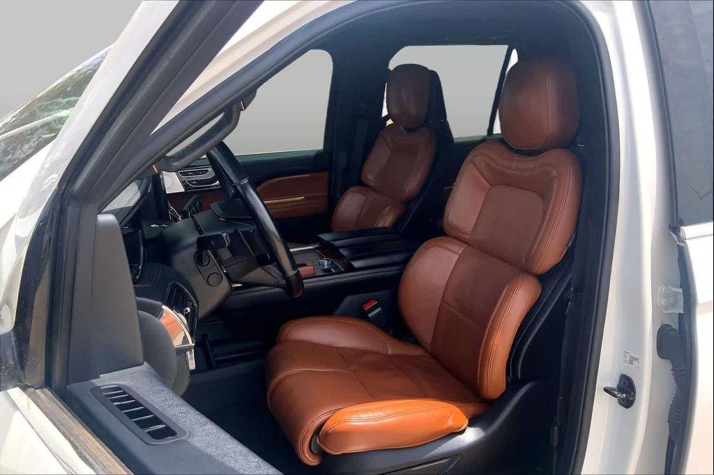 used 2020 Lincoln Navigator car, priced at $36,319