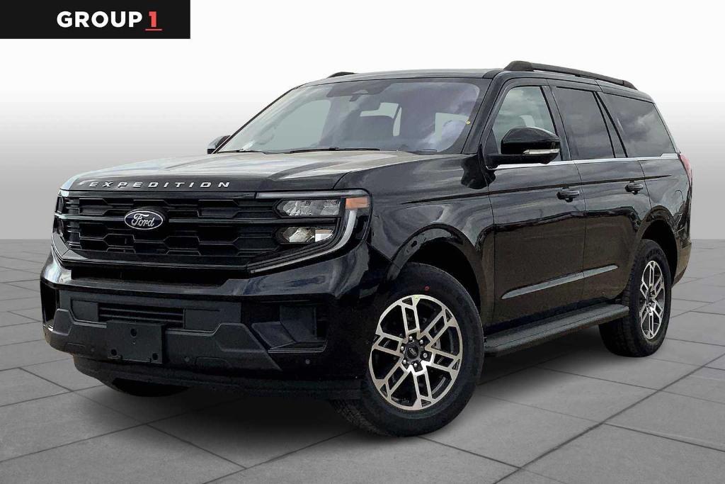 new 2025 Ford Expedition car, priced at $69,570
