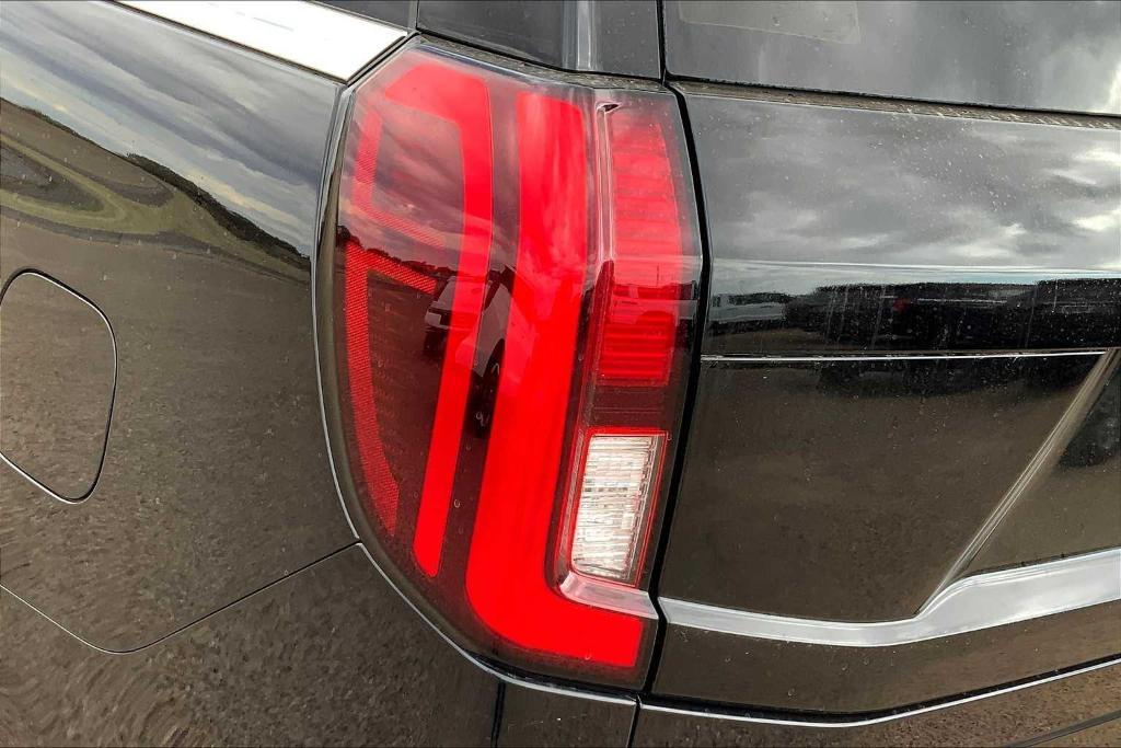 new 2025 Ford Expedition car, priced at $69,570