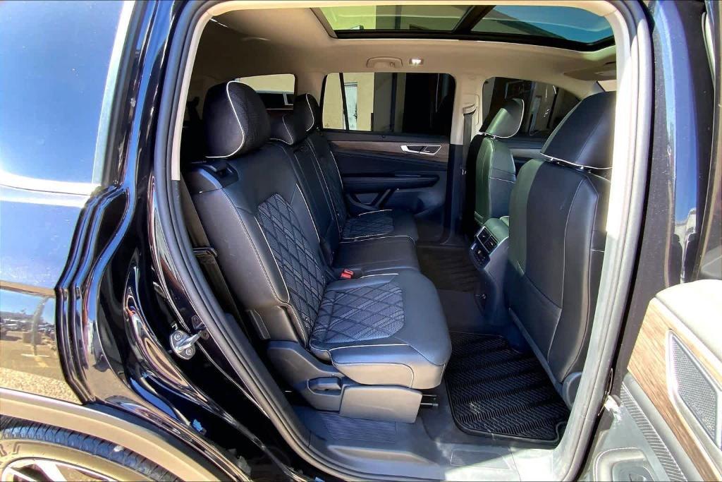 used 2025 Volkswagen Atlas car, priced at $38,307