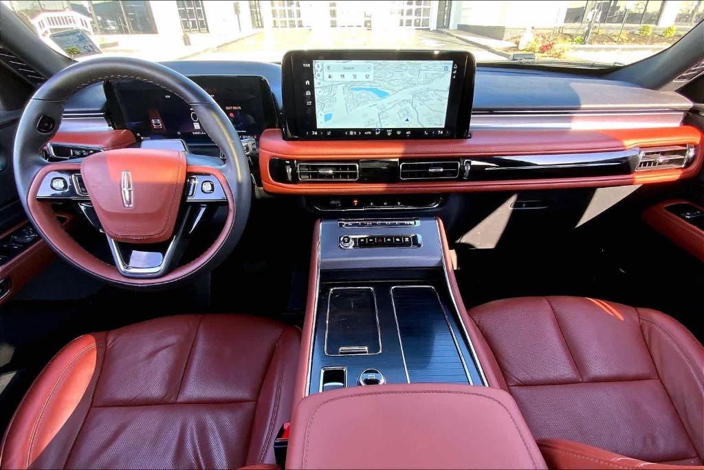used 2025 Lincoln Aviator car, priced at $58,328
