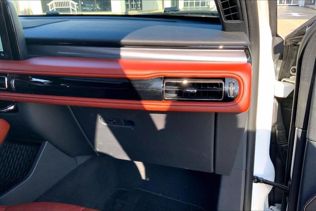 used 2025 Lincoln Aviator car, priced at $58,328