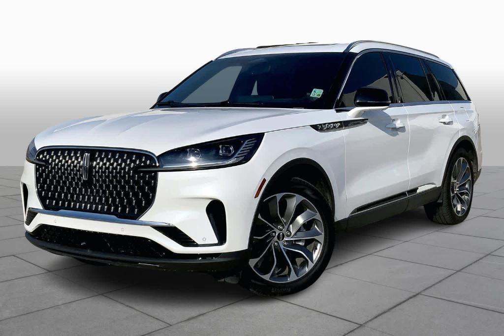 used 2025 Lincoln Aviator car, priced at $58,328