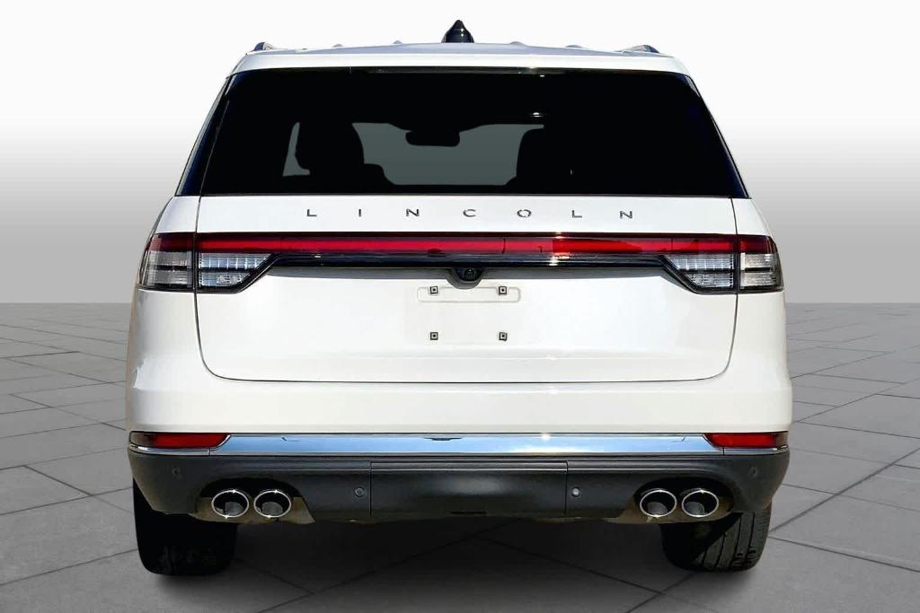 used 2025 Lincoln Aviator car, priced at $58,328
