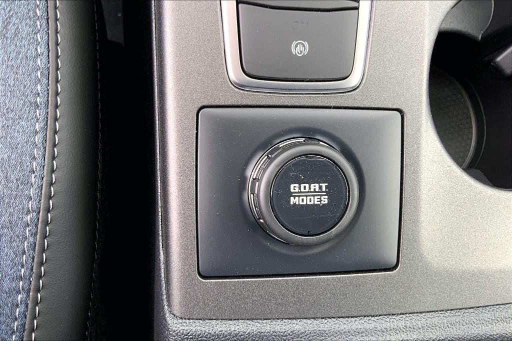 new 2025 Ford Bronco Sport car, priced at $32,974