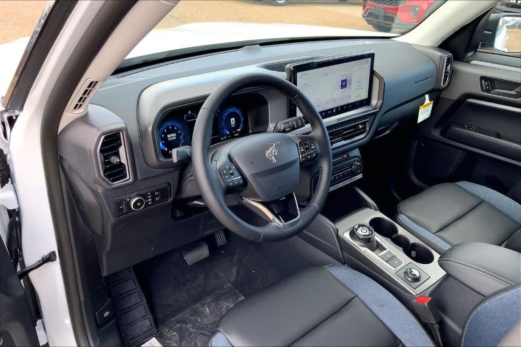 new 2025 Ford Bronco Sport car, priced at $32,974