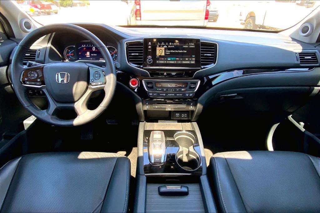 used 2022 Honda Pilot car, priced at $34,945